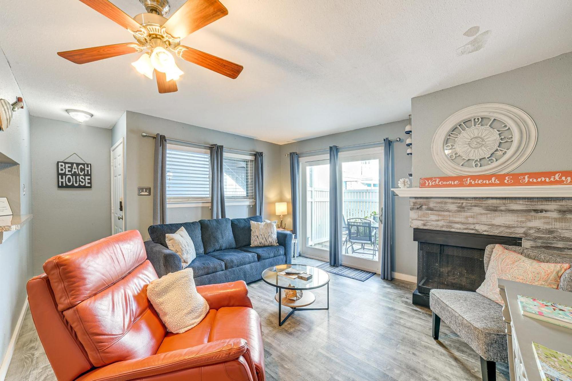 Relaxing Condo, Quarter Mile To Seawall! Apartment *